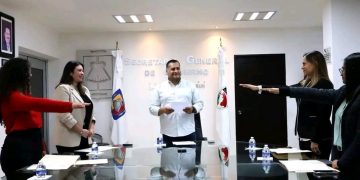 TRAS LAS HUELLAS Por Monserrath Villalejo Baeza