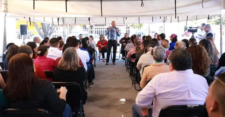 RECONOCE GOBERNADOR VMCC, ACCIONES DE ASISTENCIA SOCIAL DEL SEDIF