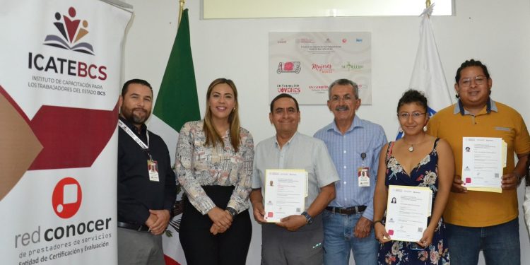 OFRECE ICATEBCS CERTIFICACIONES DE COMPETENCIA LABORAL