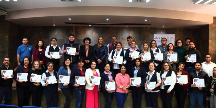 CONSTITUCIÓN MEXICANA, BASE DE LAS INSTITUCIONES, LA CONVIVENCIA SOCIAL Y GARANTE DE LOS DERECHOS