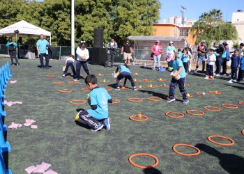 RECIBEN 33 FAMILIAS DE MULEGÉ TÍTULOS DE PROPIEDAD