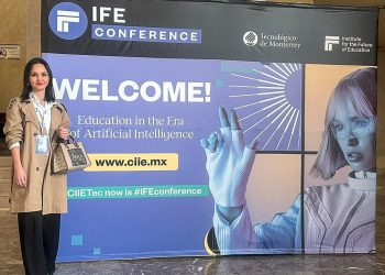 UNIVERSIDAD MUNDIAL PRESENTE EN CONGRESO DE EDUCACIÓN E INTELIGENCIA ARTIFICIAL
