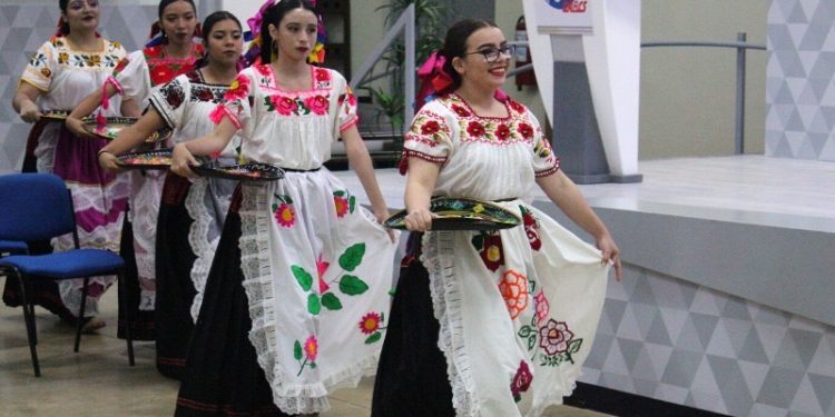 ESTE LUNES LA UABCS INICIA PERIODO DE INSCRIPCIONES A TALLERES CULTURALES EN TODAS SUS SEDES