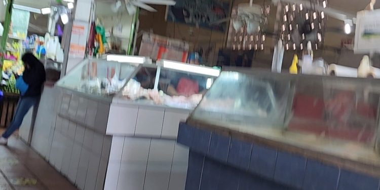 PARA HOY QUE EL PRIMER VIERNES DE CUARESMA AUMENTÓ EL PRECIO DEL PESCADO EN LOS MERCADOS MUNICIPALES