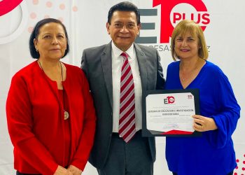 RECONOCE INFONAVIT A LA UNIVERSIDAD MUNDIAL COMO UNA “ EMPRESA DE DIEZ PLUS”