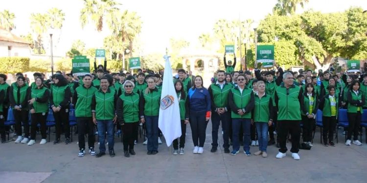 TRAS LAS HUELLAS Por Monserrath Villalejo Baeza