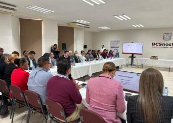 CERTIFICA SEP EN DOMINIO DEL INGLÉS  A 30 DOCENTES Y 120 ALUMNOS