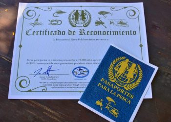 ENCABEZA GOBERNADOR DE BCS, SESIÓN DEL CONSEJO DIRECTIVO DEL INVI