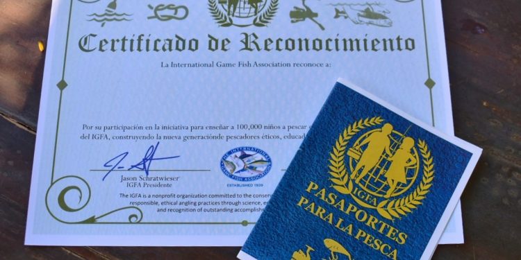 ENCABEZA GOBERNADOR DE BCS, SESIÓN DEL CONSEJO DIRECTIVO DEL INVI