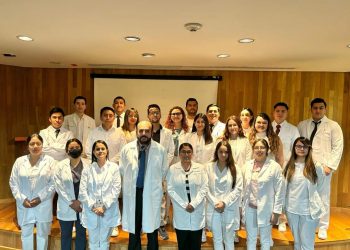 TRAS LAS HUELLAS Por Monserrath Villalejo Baeza