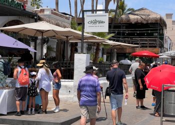 CAPACITAN A SERVIDORES PÚBLICOS PARA LA  ATENCIÓN DE PERSONAS CON DISCAPACIDAD