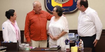 RECIBE GOBERNADOR DE BCS A INVERSIONISTAS ESPAÑOLES  Y NACIONALES