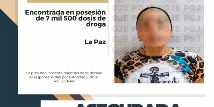 ASEGURA PGJE A UNA MUJER EN POSESIÓN DE 7 500 MIL DOSIS DE METANFETAMINA