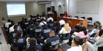 ENCABEZA GOBERNADOR DE BCS, SESIÓN DEL CONSEJO DIRECTIVO DEL INVI