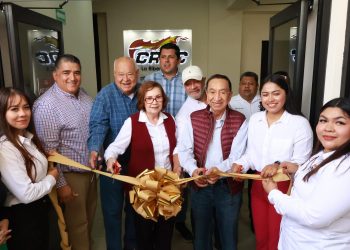 ATESTIGUA GOBERNADOR DE BCS, INAUGURACIÓN DE ESCUELA DE TURISMO DE LA CROC EN LA RIBERA