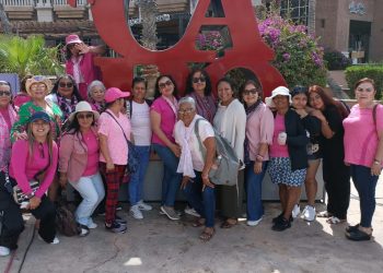SMDIF LOS CABOS EN CONJUNTO CON LOS CABOS WOMENS WELLNES FOUNDATION, OFRECIÓ UN PASEO POR LA BAHÍA DE CABO SAN LUCAS A MUJERES QUE ESTÁN LUCHANDO CONTRA EL CÁNCER O SON SOBREVIVIENTES DEL MISMO