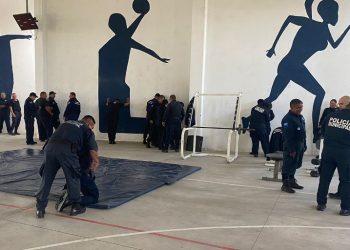 ATIENDE GOBERNADOR DE BCS SOLICITUDES DE TRABAJADORES DE LA EDUCACIÓN