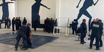 ATIENDE GOBERNADOR DE BCS SOLICITUDES DE TRABAJADORES DE LA EDUCACIÓN