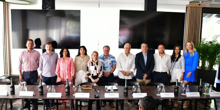 SE REALIZÓ LA INVITACIÓN FORMAL A LA 5TA EDICIÓN DEL CULINARY AWARDS LOS CABOS