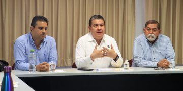 PERSONAL DIRECTIVO DE LA UABCS SE CAPACITA EN EL MODELO DE FORMACIÓN DUAL