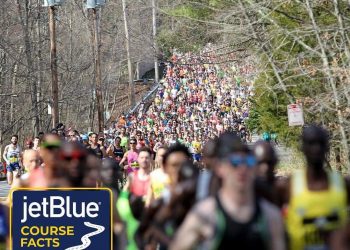 TRAS LAS HUELLAS Por Monserrath Villalejo Baeza