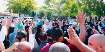 ATIENDE GOBERNADOR DE BCS SOLICITUDES DE TRABAJADORES DE LA EDUCACIÓN