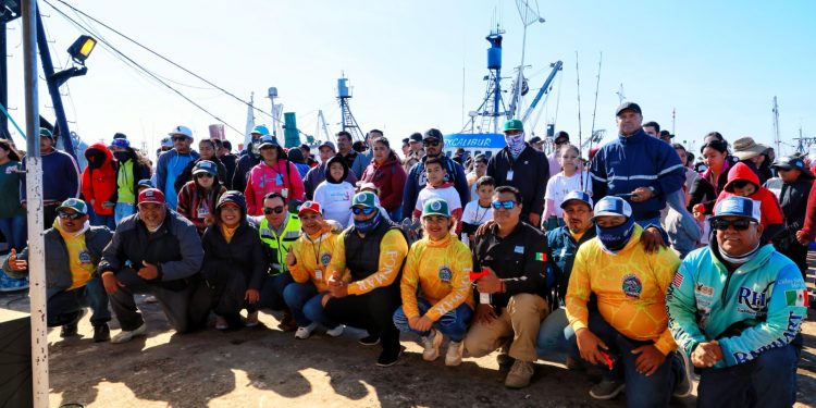 FESTEJAN EL DÍA DEL NIÑO Y LA NIÑA EN PUERTO SAN CARLOS CON TERCER TORNEO DE PESCA INFANTIL