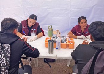 ATIENDE GOBERNADOR DE BCS SOLICITUDES DE TRABAJADORES DE LA EDUCACIÓN