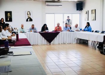 MANTIENE GOBIERNO DE BCS MESAS DE TRABAJO CON SINDICATO DE BURÓCRATAS