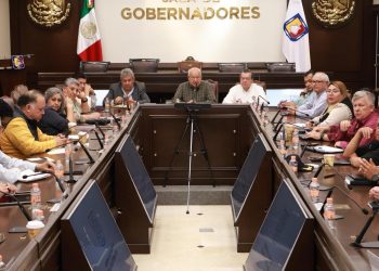 ACUERDA GOBIERNO DEL ESTADO, MEJORAS SALARIALES Y PRESTACIONES PARA SINDICALIZADOS