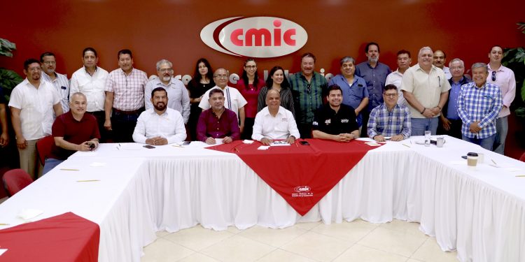 “VAMOS A CONSTRUIR JUNTOS”, OFRECE HOMERO DAVIS EN CMIC BCS