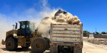 REFUERZA SERVICIOS PÚBLICOS LIMPIEZA DE ARROYOS POR PRÓXIMA TEMPORADA DE LLUVIAS Y HURACANES EN EL MUNICIPIO DE LOS CABOS