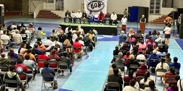 PRESENTE GOBIERNO DE LOS CABOS EN LA ASAMBLEA EXTRAORDINARIA DE LA CONFEDERACIÓN OBRERA REVOLUCIONARIA (COR)