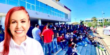 DIRECTO… Y AL GRANO/ ¡PROTESTAS PINTADAS DE AZUL!