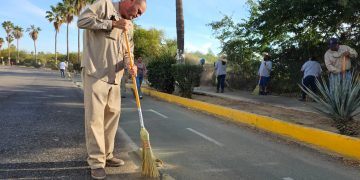 SERVICIOS PÚBLICOS LLEVÓ A CABO JORNADA DE LIMPIEZA EN LA ZONA HOTELERA DE SJC