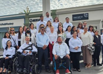 ENTREGAN RECONOCIMIENTOS A ASOCIACIONES CIVILES POR LA LABOR DESEMPEÑADA EN FAVOR DE LA COMUNIDAD CON AUTISMO EN LOS CABOS