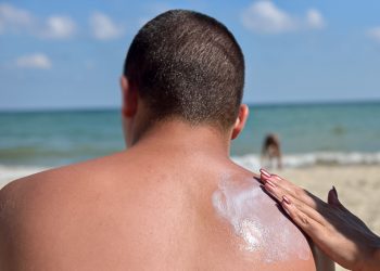 RECOMIENDA IMSS BCS NO EXPONERSE AL SOL YA QUE GENERA DAÑOS IRREVERSIBLES EN PIEL