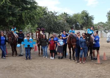 SMDIF LOS CABOS IMPLEMENTA DE FORMA PERMANENTE EL PROGRAMA DE EQUINOTERAPIA