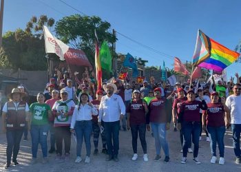 TRAS LAS HUELLAS Por Monserrath Villalejo Baeza