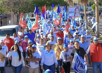 TRAS LAS HUELLAS Por Monserrath Villalejo Baeza