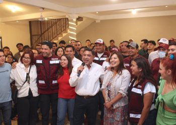 INVITA HOMERO DAVIS A JÓVENES A ALZAR LA VOZ, PARTICIPAR Y TRABAJAR UNIDOS