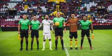 SEMIFINALES IDA: CLUB ATLÉTICO LA PAZ VS LEONES NEGROS