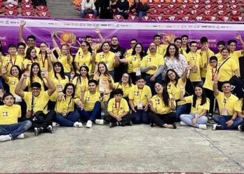 TRAS LAS HUELLAS Por Monserrath Villalejo Baeza