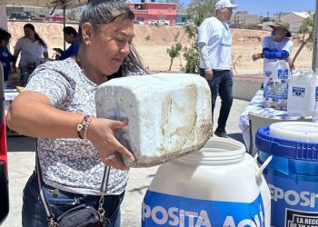 CON LA CAMPAÑA DE “RECOLECCIÓN DE ACEITE VEGETAL USADO” SE PREVIENEN TAPONAMIENTOS EN LA RED DE ALCANTARILLADO SANITARIO Y MEJORA EL FUNCIONAMIENTO DEL DRENAJE.