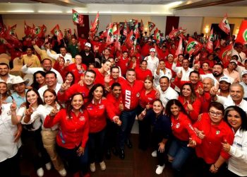 “PRESIDENTE NACIONAL DEL PRI, ALEJANDRO MORENO CÁRDENAS, EXPRESA SU PLENO RESPALDO A LAS CANDIDATURAS LOCALES Y FEDERALES DE LA CANDIDATURA COMÚN ‘JUNTOS POR BAJA CALIFORNIA SUR’”; FABRIZIO DEL CASTILLO MIRANDA, PRESIDENTE ESTATAL DEL PRI BCS.