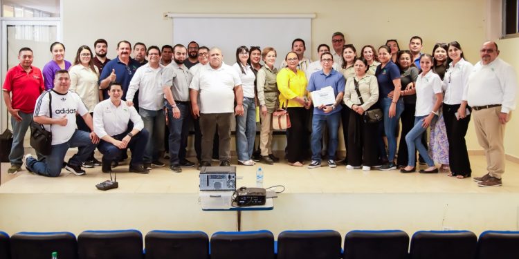 DELEGACIÓN BCS GANAN MEDALLAS DE PLATINO Y BRONCE EN INFOMATRIX IBEROAMÉRICA