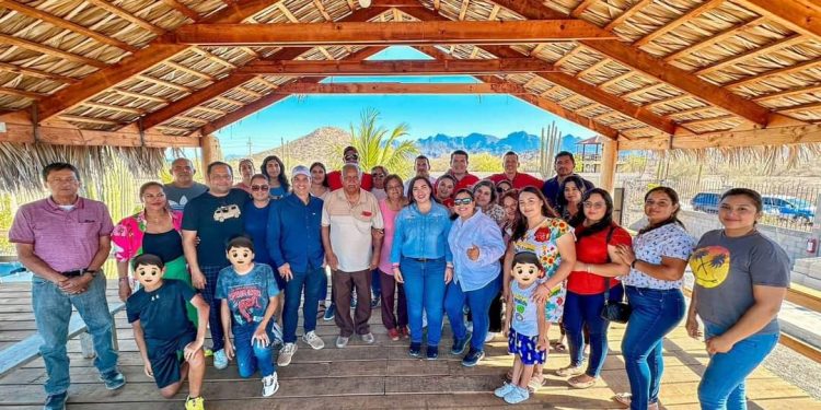 TRAS LAS HUELLAS Por Monserrath Villalejo Baeza