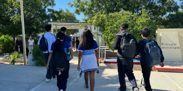 REGRESAN A CLASES MÁS DE 500 ESCUELAS DE EDUCACIÓN BÁSICA EN BCS, TRAS ACUERDO CON MAESTROS