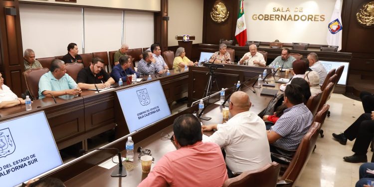 PRESENTA GOBIERNO DE BCS, CONTRAPROPUESTA A MAGISTERIO EN ARAS DE AVANZAR EN NEGOCIACIÓN