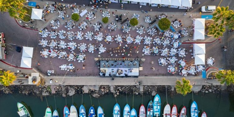 REANUDA COEPRIS EXTRACCIÓN DE MOLUSCOS BIVALVOS EN PUERTO ADOLFO LÓPEZ MATEOS